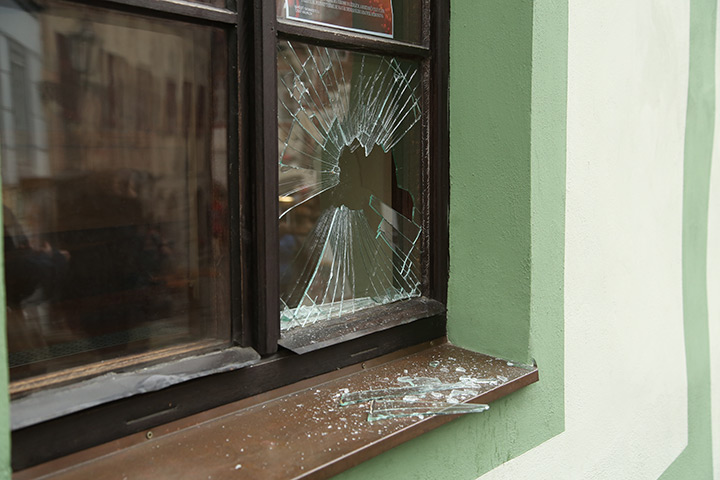 A2B Glass are able to board up broken windows while they are being repaired in Newark.